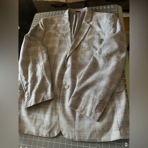 Elegant Gray Plaid Men's Blazer